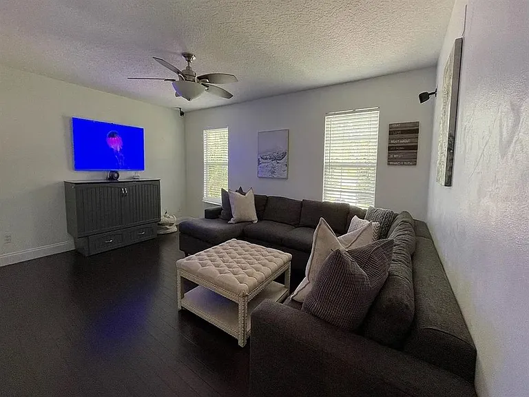5198 Adair Oak Dr — Photo 10