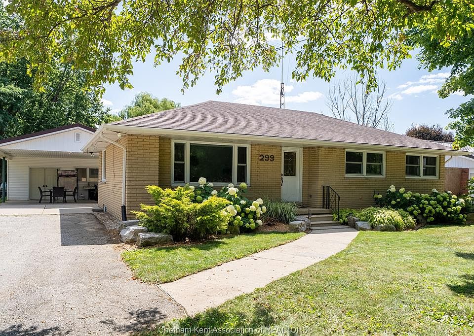 1st image of 299 Trerice St E