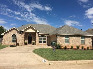 7918 Starlight Dr, Abilene, TX 79606