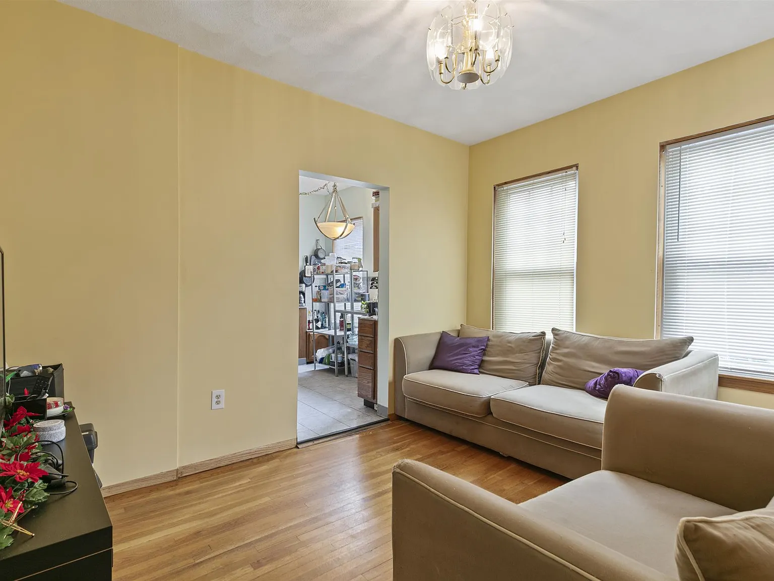 2 bed, 800 sqft, $3,200 — Photo 4