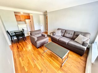 801 W Madison St APT 06, Ann Arbor, MI 48103