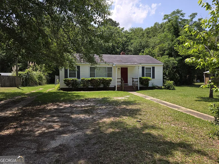 514 Mimosa Dr — Photo 3