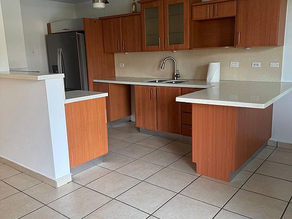 2nd image of 102 Armonia Los Prado #39