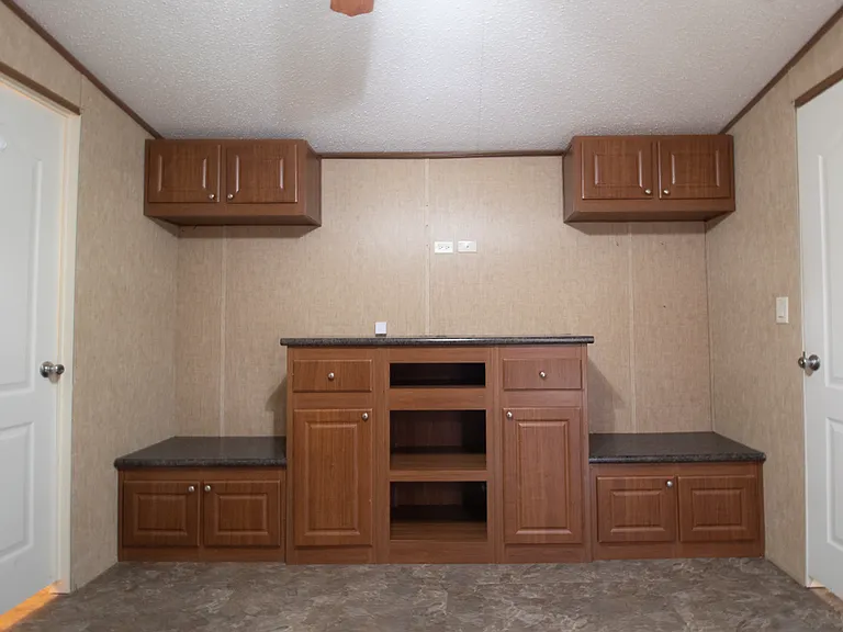 3508 N Douglas Blvd #15 — Photo 5
