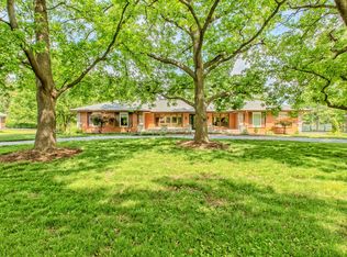 206 Pebble Acres, St Louis, MO 63141