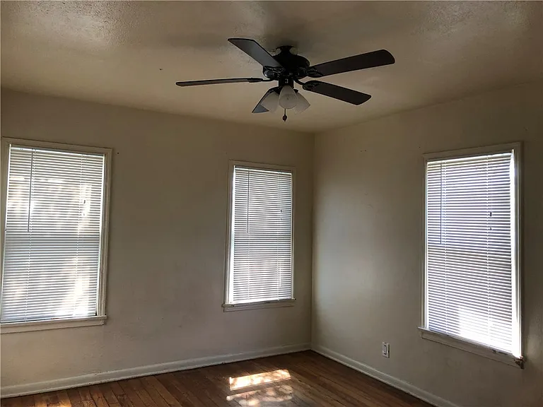 2901 S Staples St #B — Photo 5