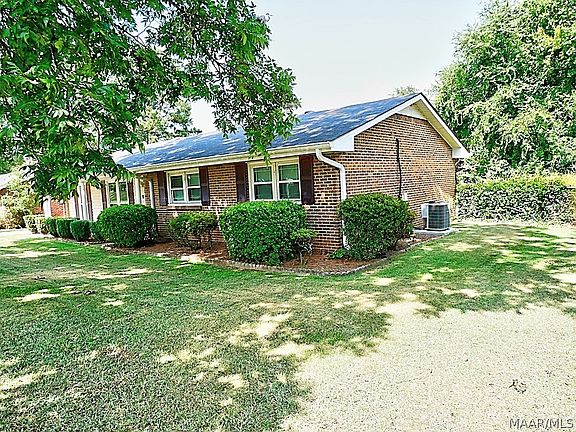 3rd image of 242 Kiefer Dr