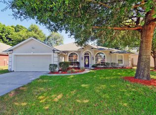 1874 Belhaven Dr, Orange Park, FL 32065