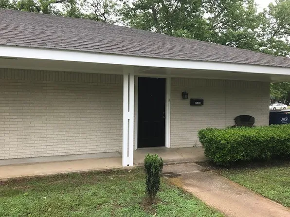 Sue's Garden, 834A E 6th St #A, Ada, OK 74820