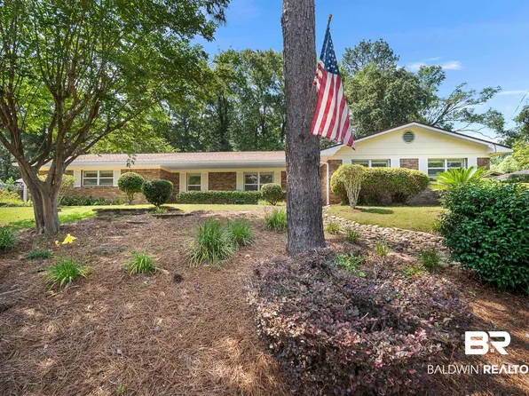 308 Patlynn Dr, Fairhope, AL 36532