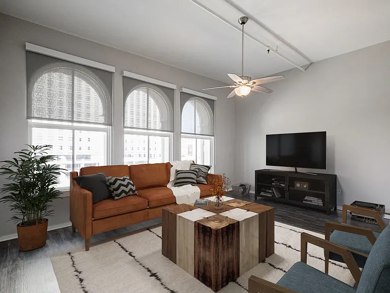 62 N Main St — Photo 5