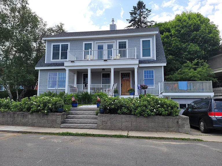 20 Glen Ave — Photo 3