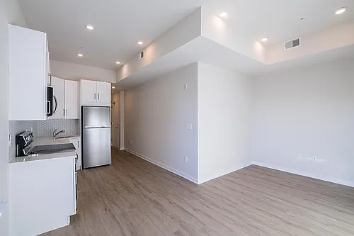 Floor plan CORNER 1 BEDROOM