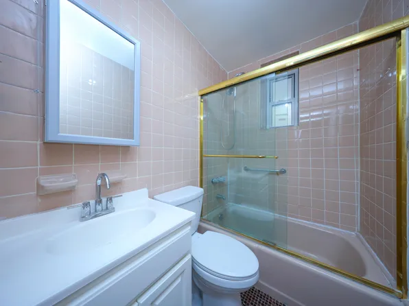 146 Cedar Avenue image 7 of 22