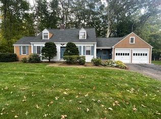87 Anawan Rd, North Attleboro, MA 02760