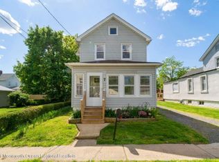7 Washington St, Freehold, NJ 07728