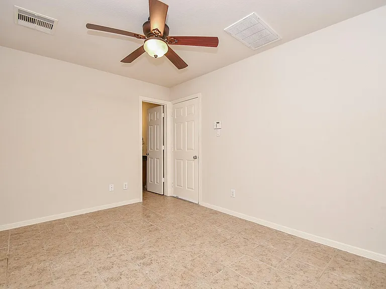 3126 Clearview Cir — Photo 24