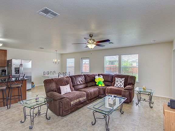 5th image of 317 Nandina Dr