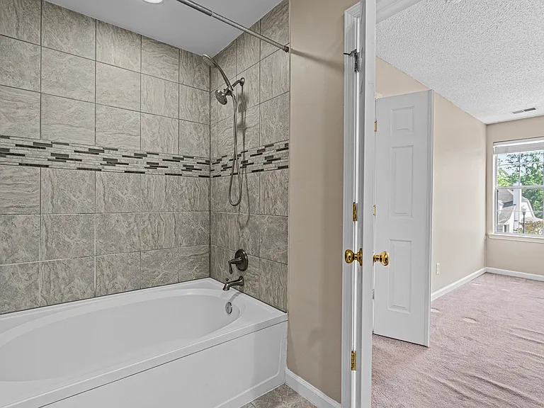 118 Saddlechase Ln #1 — Photo 20