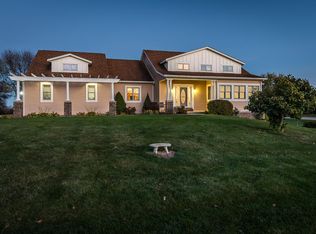 2614 Dover Downs St, Muscatine, IA 52761