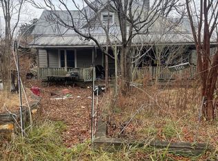 196 N Cemetary St, Old Fort, NC 28762