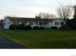 10806 Telegraph Rd, Medina, NY 14103