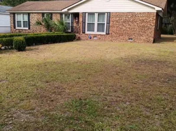 1848 Cokesbury Dr, Savannah, GA 31406