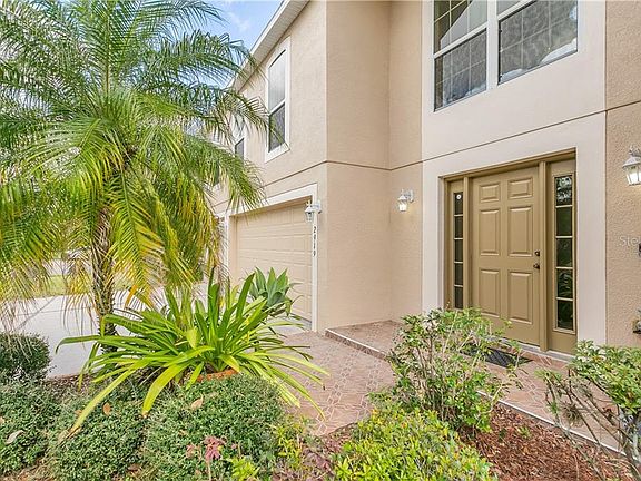 4th image of 2919 Holly Berry Ct
