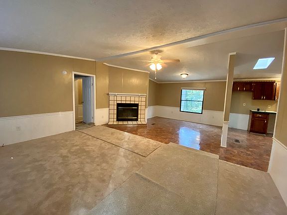 5th image of 321 Desoto Dr