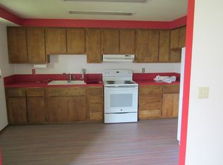 41 NW Cottage St, Newport, OR 97365