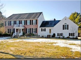 9 Stafford Ln, Andover, MA 01810