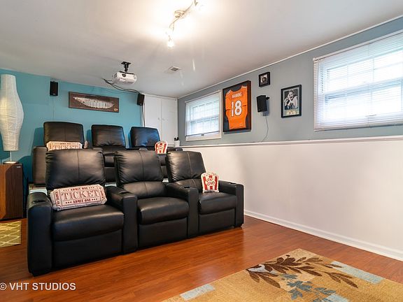 5th image of 1456 Yorkshire Dr