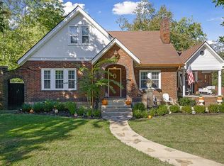 206 Windle St, Livingston, TN 38570