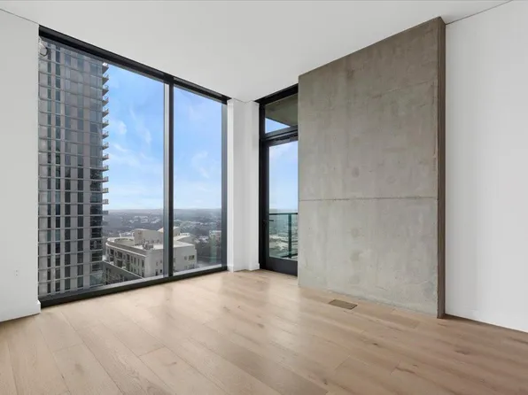 610 Davis St #2503, Austin, TX 78701