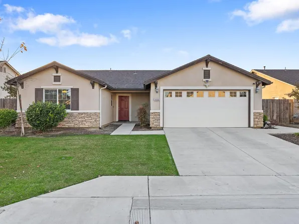 1830 S Kerckhoff Way, Hanford, CA 93230