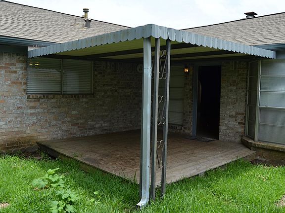 Backyard patio