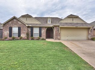 1327 E 146th St S, Glenpool, OK 74033
