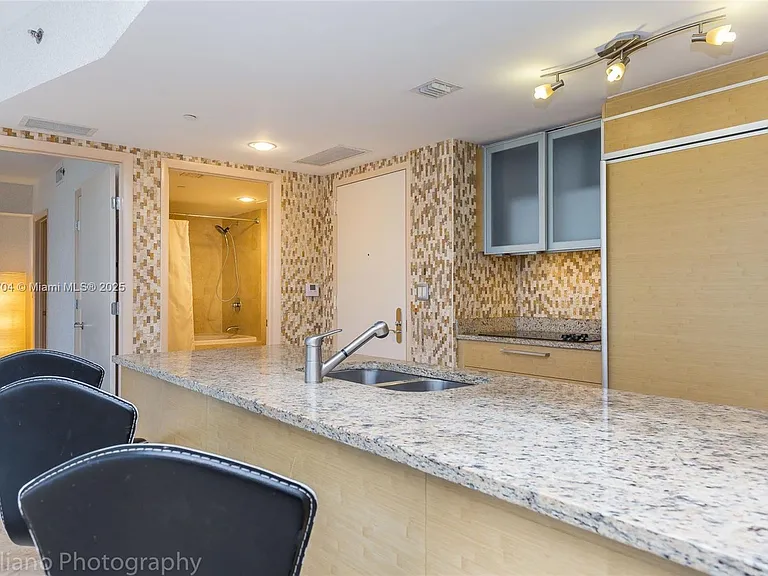1830 S Ocean Dr #1107 — Photo 4