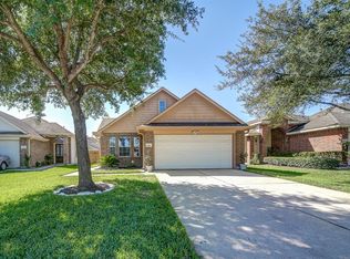 16911 Lockford Ln, Houston, TX 77073