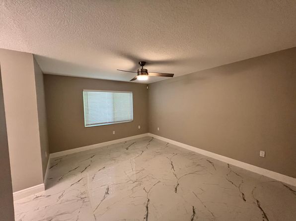 5988 SW 114th Ave, Cooper City, FL 33330