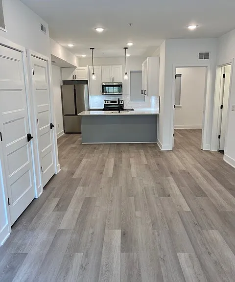 712 N Preston St #E — Photo 2