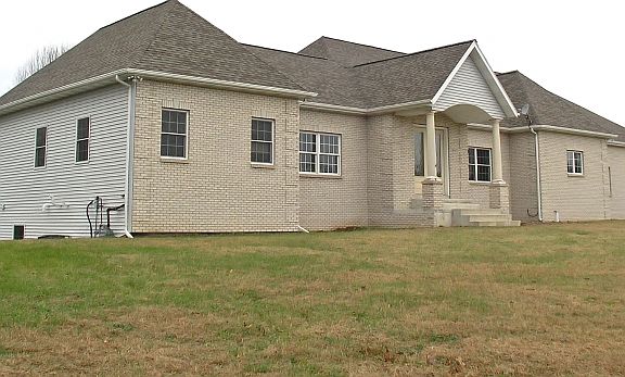 3rd image of 4667 Highland Ct