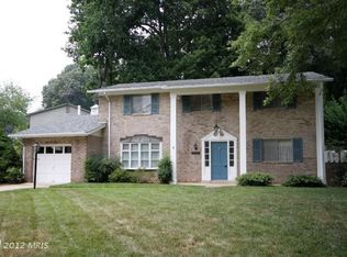 9930 Eastlake Dr, Fairfax, VA 22032
