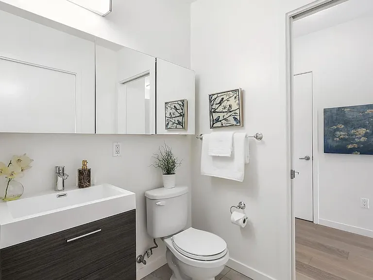 870 Harrison St #402 — Photo 4