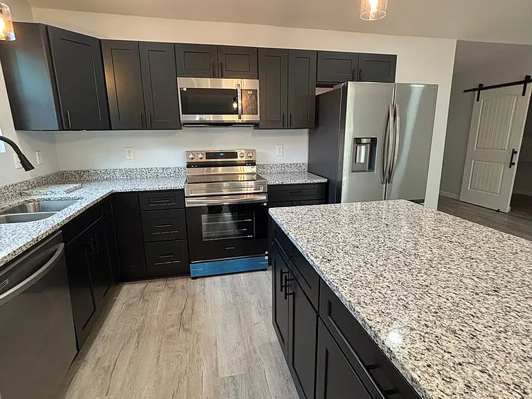 229 Old Landfill Rd #B — Photo 11