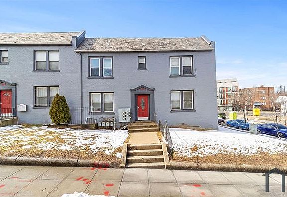 5th image of 1150 17th St NE APT 2