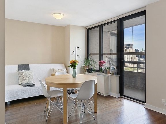 5th image of 330 E 38th St APT 50I