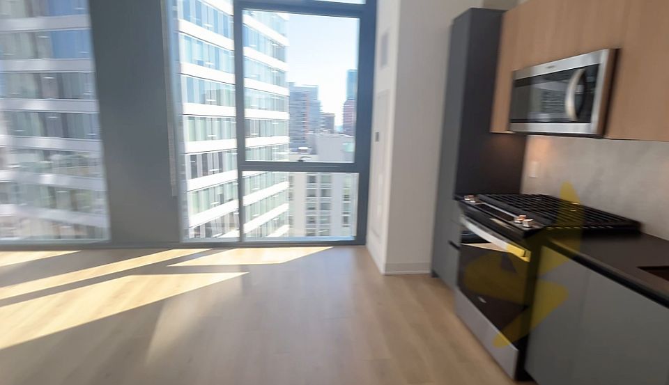 1st image of 230 W Polk St #1211