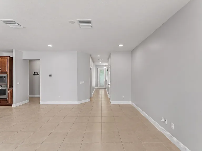 12969 Burns Dr — Photo 6