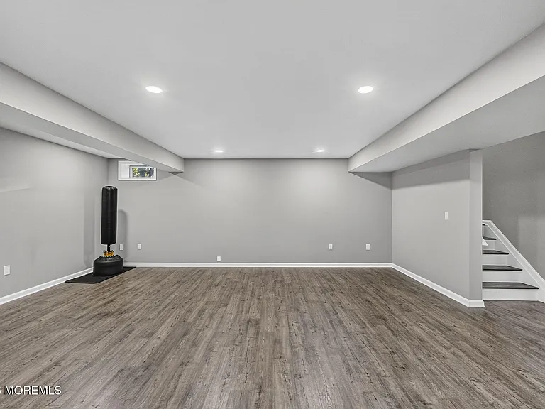 319 Tulip Ct — Photo 51